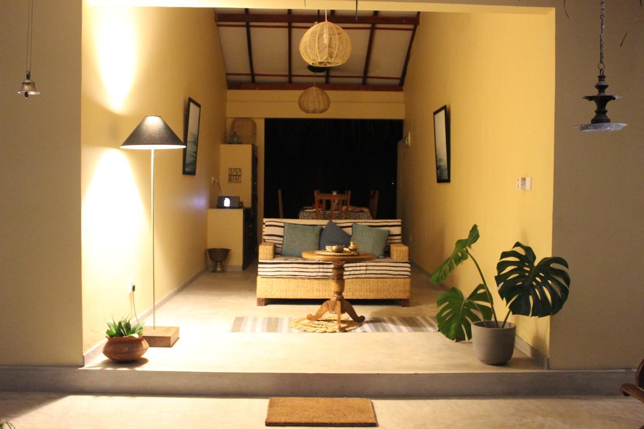 Anawasal Hotel Kalpitiya Buitenkant foto
