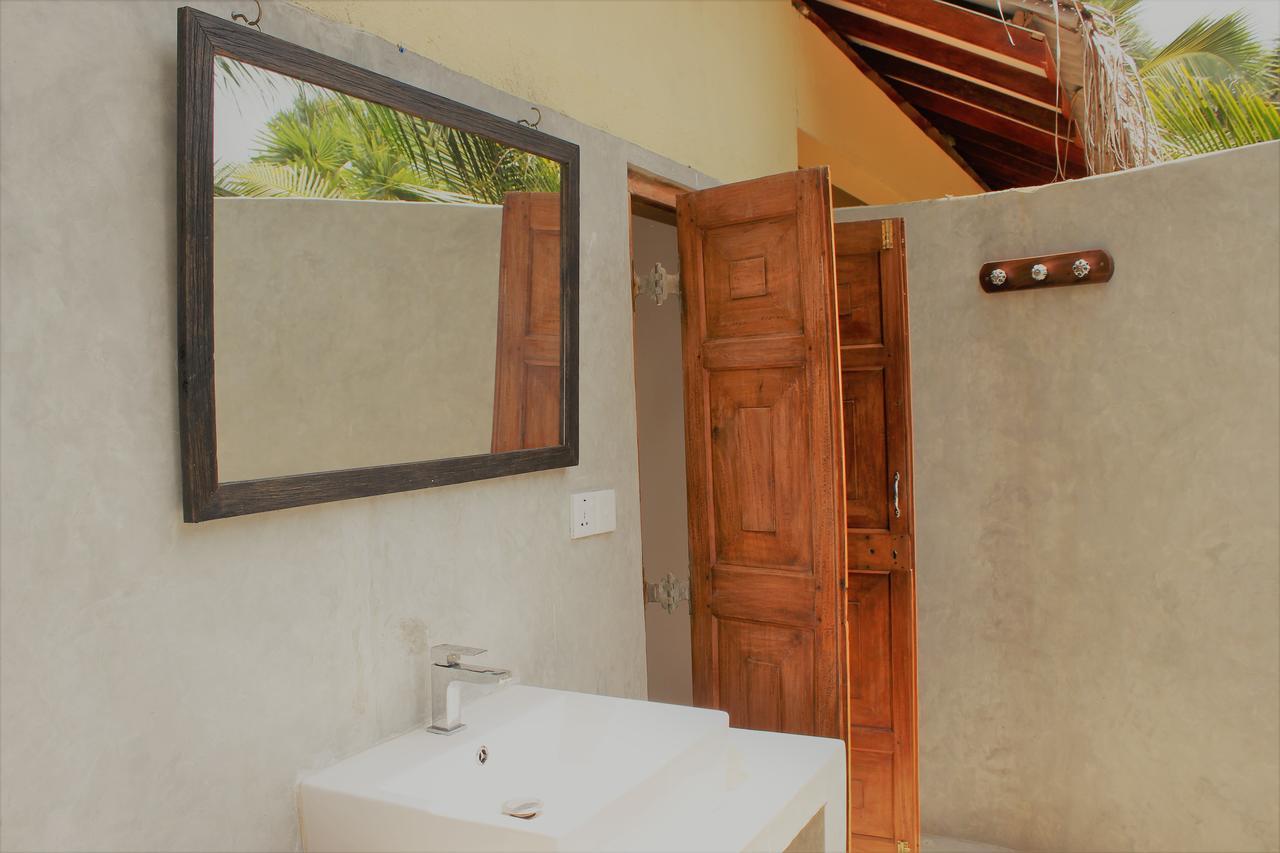 Anawasal Hotel Kalpitiya Buitenkant foto