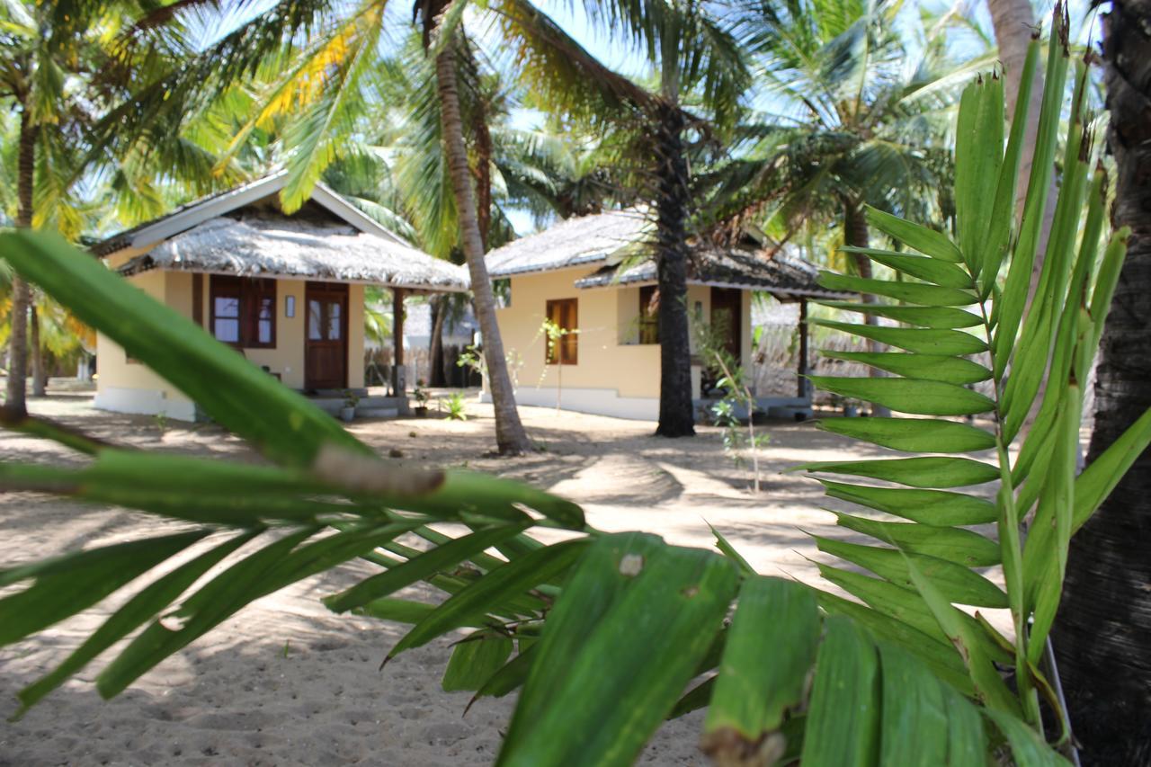 Anawasal Hotel Kalpitiya Buitenkant foto